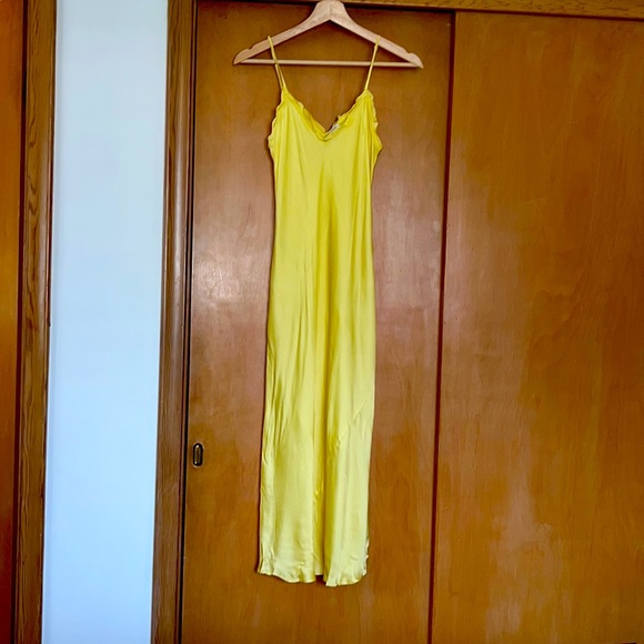 Wilfred yellow slip dress - Picture 2 of 3